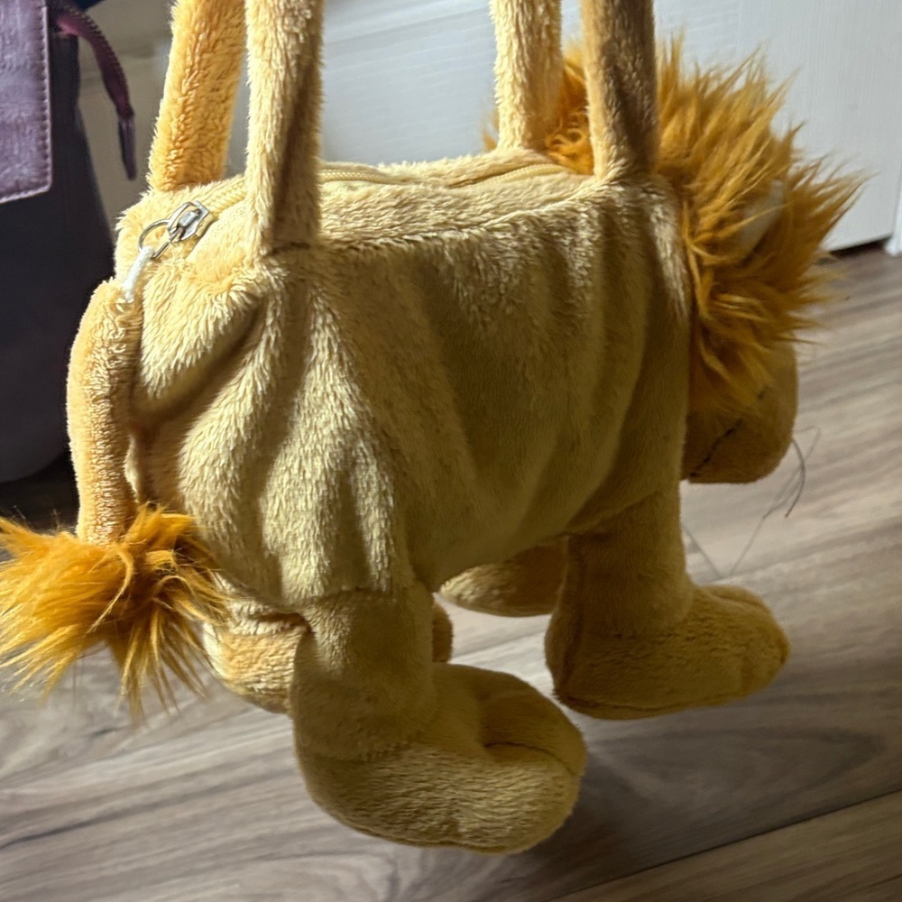 Cuddly Tan Lion Plush Handbag for Kids - Picture 3 of 5